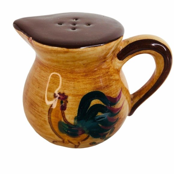 Pennsbury Pottery Red Rooster Salt and Pepper Shak - Picture 3 of 12